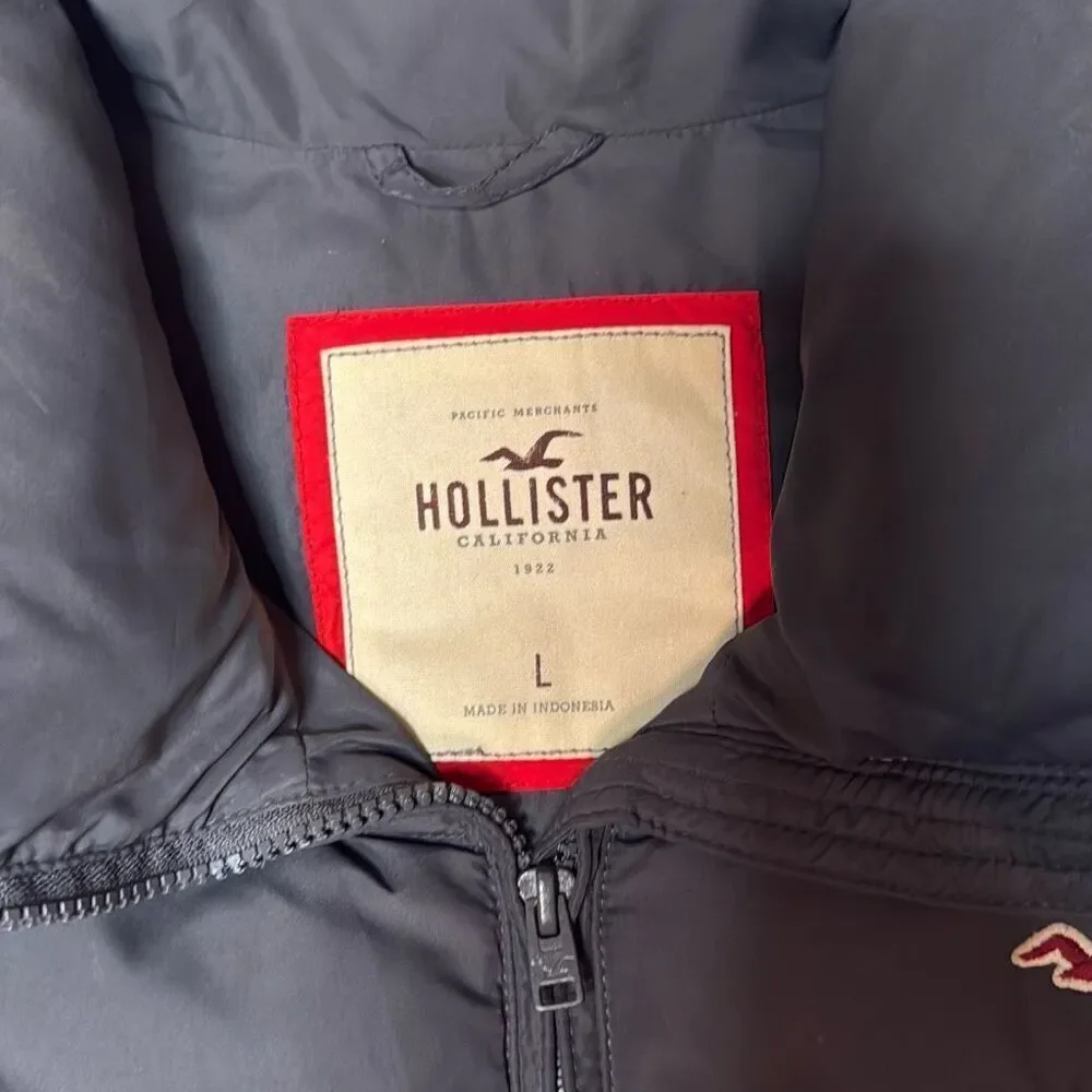 Hollister Co dark gray women’s down filled puffer vest‎ size large y2k winter